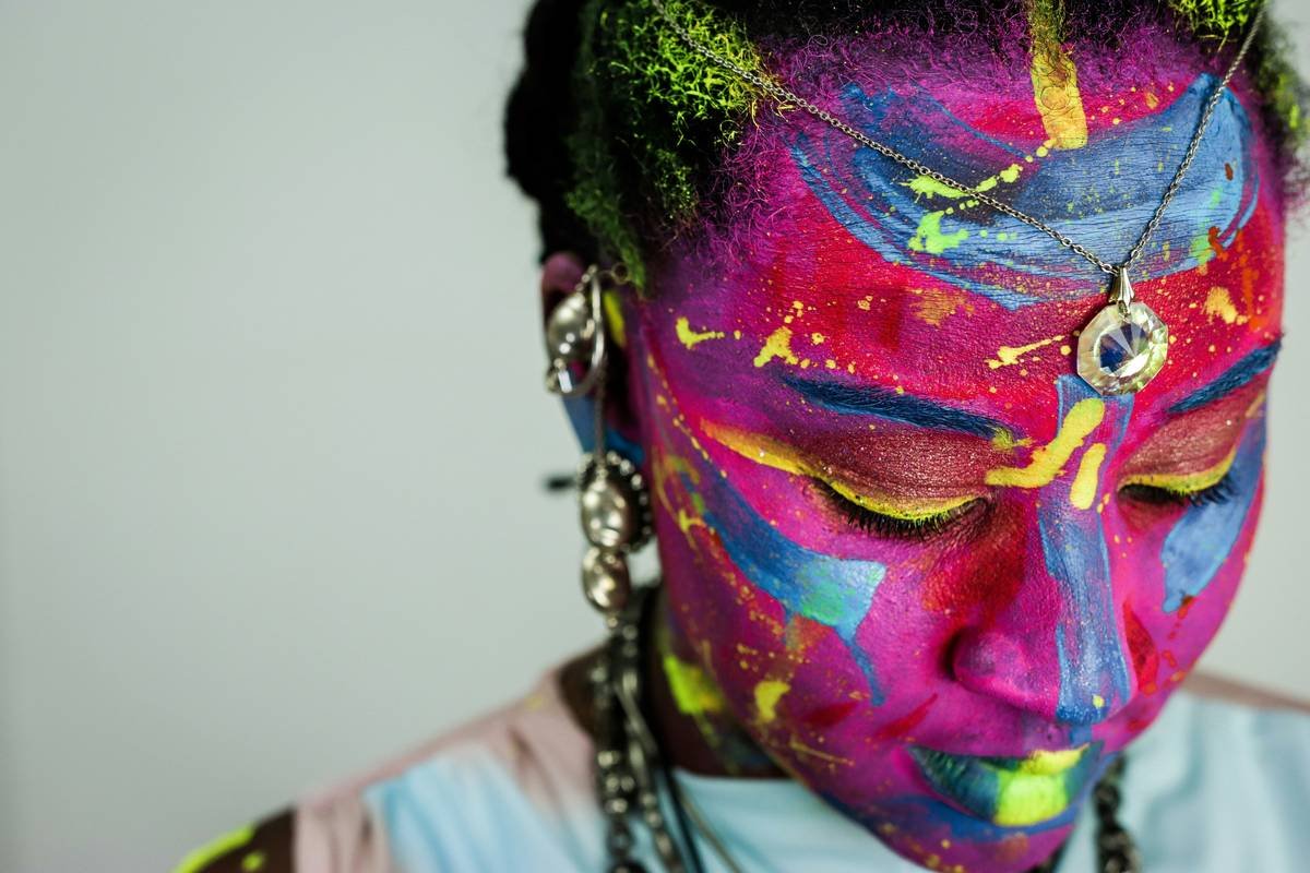 Expressive Face Paint: Your Ultimate Guide to Fantasy Makeup That Actually Stays Put